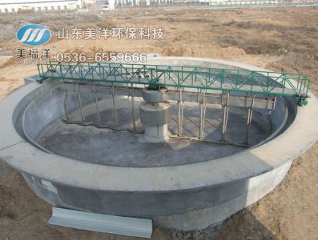 點(diǎn)擊查看詳細(xì)信息<br>標(biāo)題：Center drive mud scraper 閱讀次數(shù)：2524